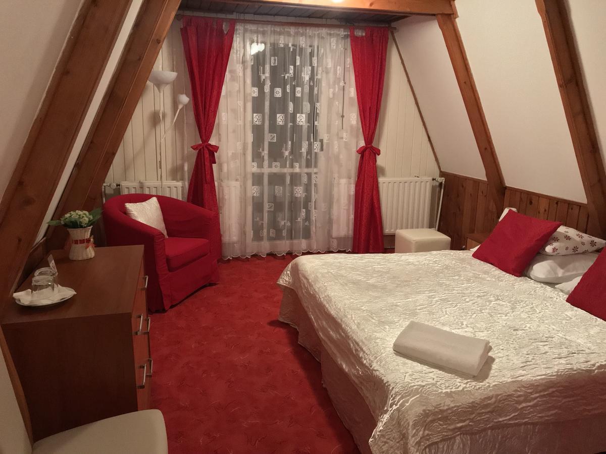 Pension Koliba Krnov Zimmer foto